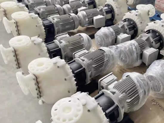 Plastic self-priming pump & PP self-priming pump